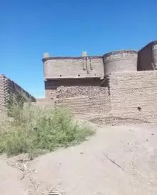 بيت للبيع في بربر